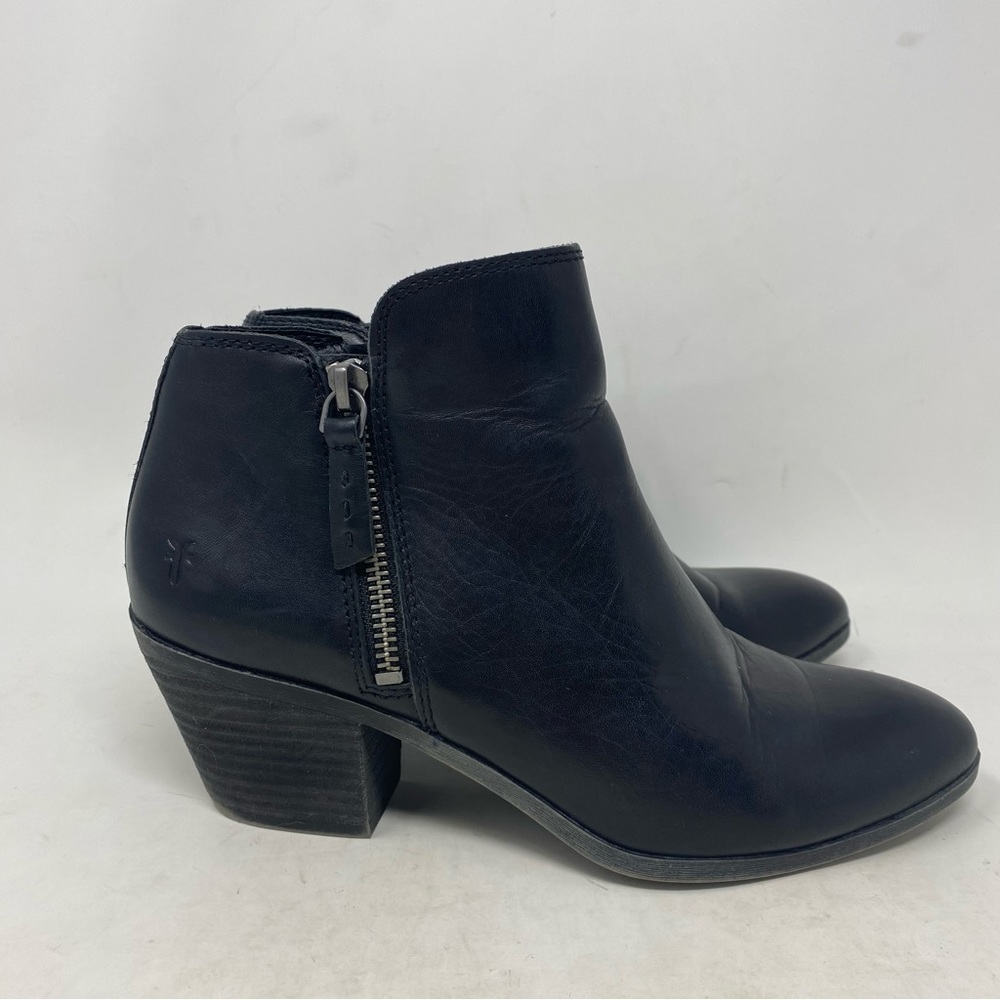 Frye Women’s Black Leather Judith Zip Ankle Boots Size 7